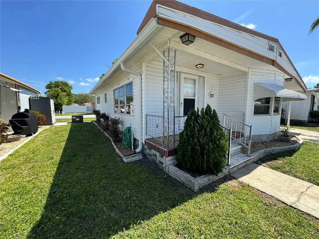 2331 Belleair Road Clearwater FL 33764