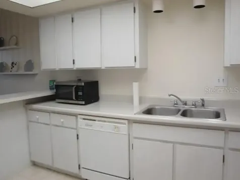 500 Treasure Island Causeway Treasure Island FL 33706