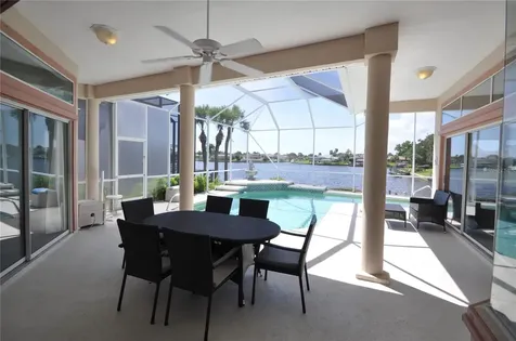 16 Cedarwood Court Palm Coast FL 32137
