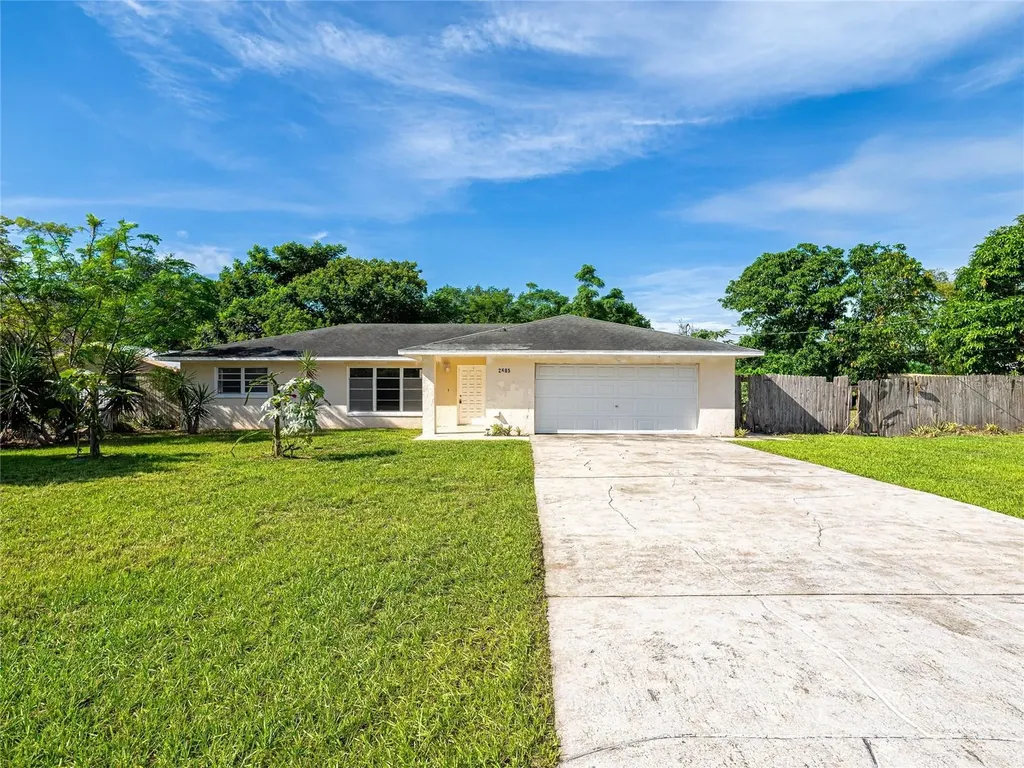 2695 N Pomelo Avenue Avon Park FL 33825