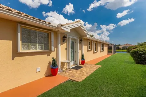 5525 Avellino Place Sarasota FL 34238