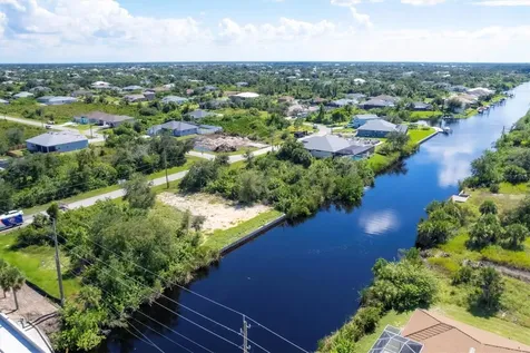 13391 Chenille Drive Port Charlotte FL 33981