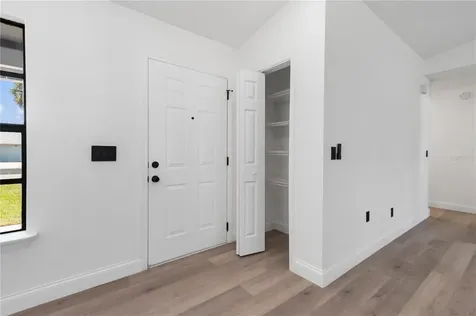 8113 Old Grove Drive Orlando FL 32818