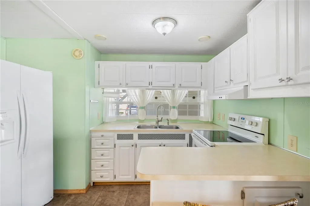 21 Silversides Street Lake Wales FL 33853