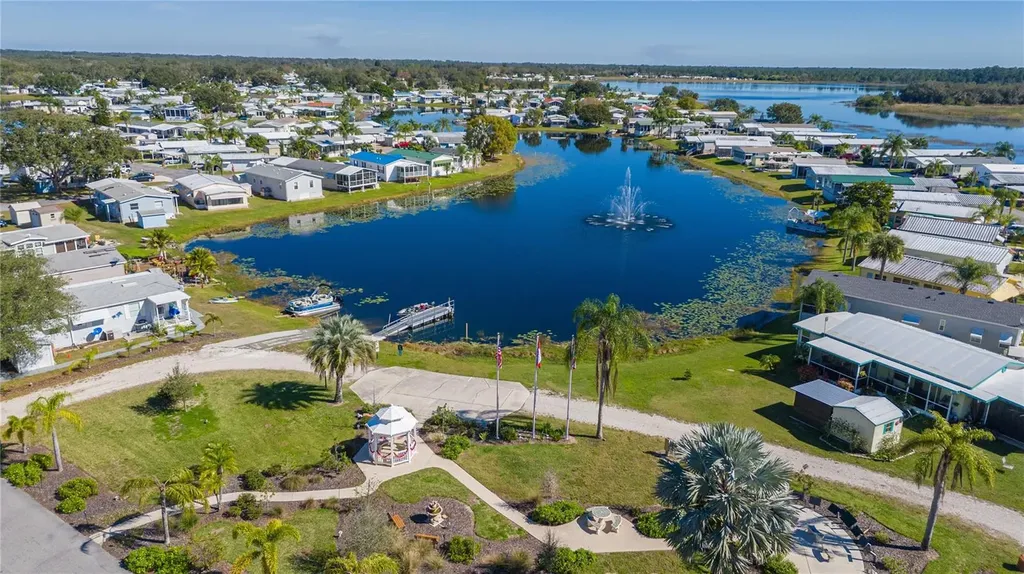 21 Silversides Street Lake Wales FL 33853