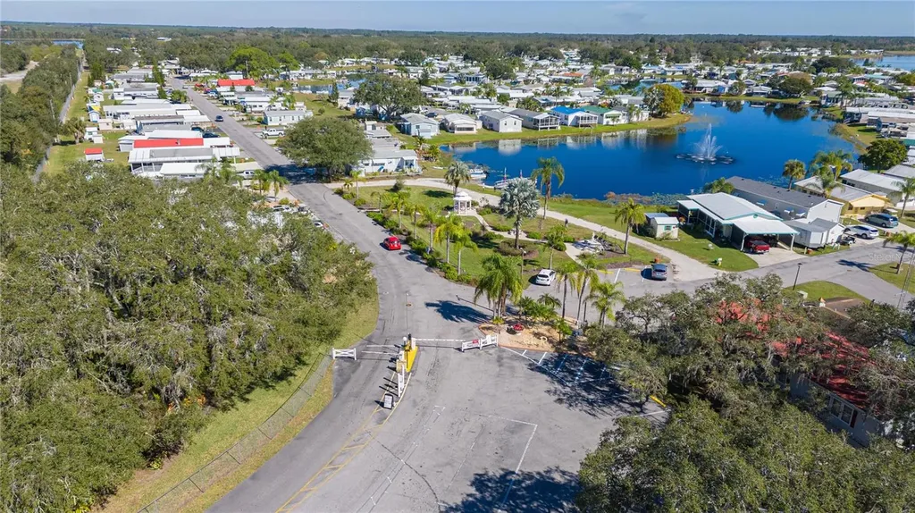 21 Silversides Street Lake Wales FL 33853