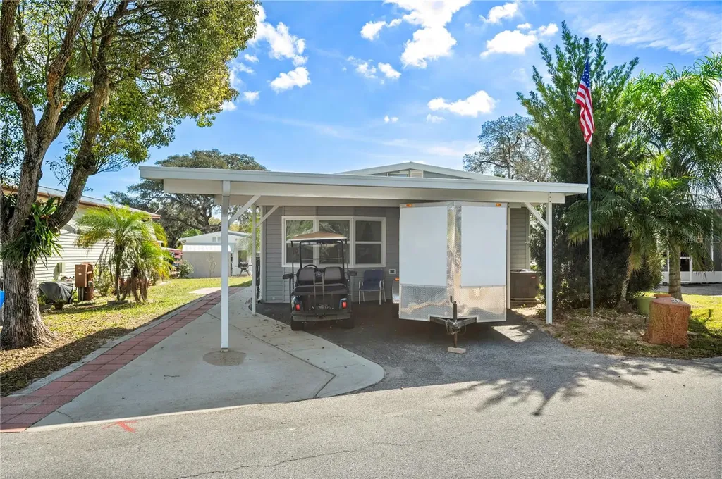 21 Silversides Street Lake Wales FL 33853
