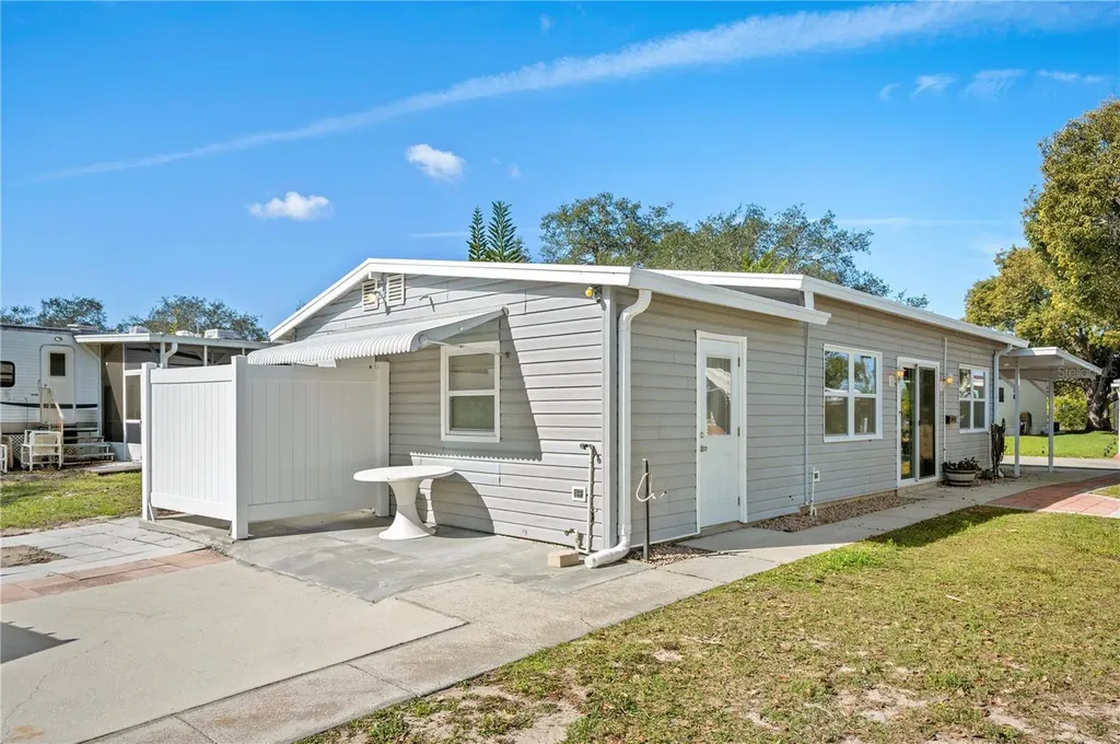 21 Silversides Street Lake Wales FL 33853