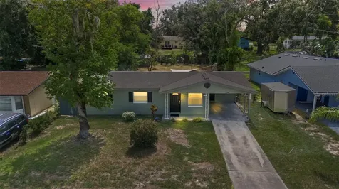 1021 W Montrose Street Clermont FL 34711