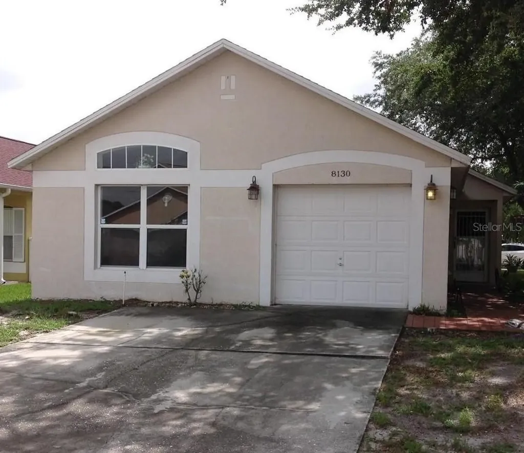 8130 Golden Chickasaw Circle Orlando FL 32825