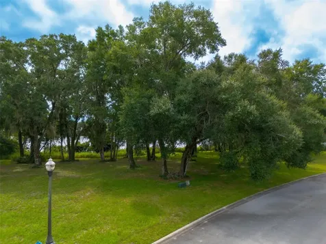 3613 Azurite Court Deland FL 32724