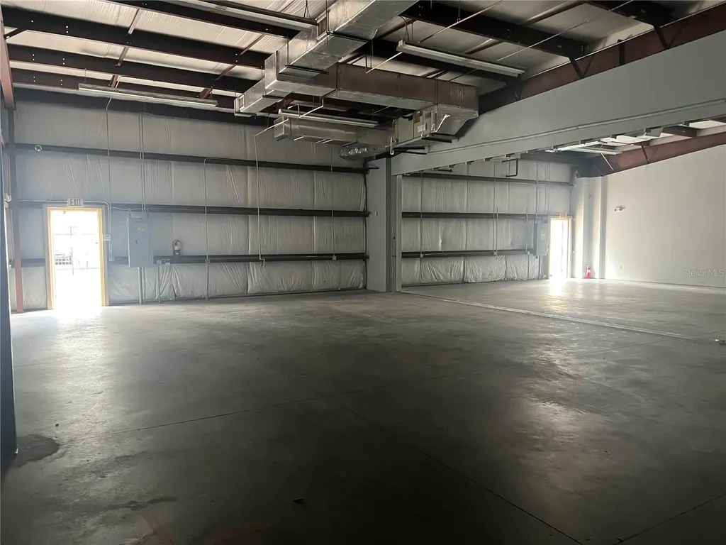 2433 S 86th Street Tampa FL 33619