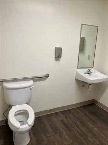 2433 S 86th Street Tampa FL 33619