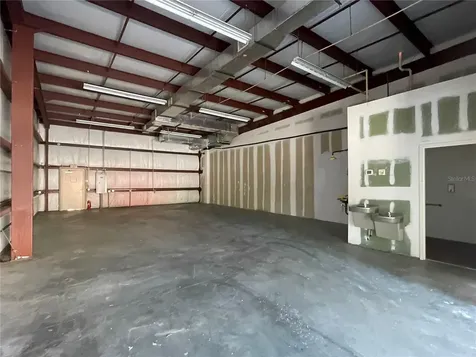 2433 S 86th Street Tampa FL 33619