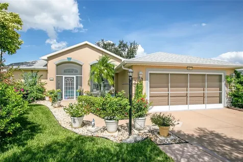 4977 Portsmouth Street Tavares FL 32778