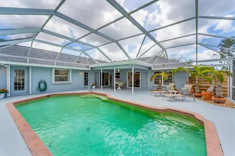 5306 19th Avenue W Bradenton FL 34209