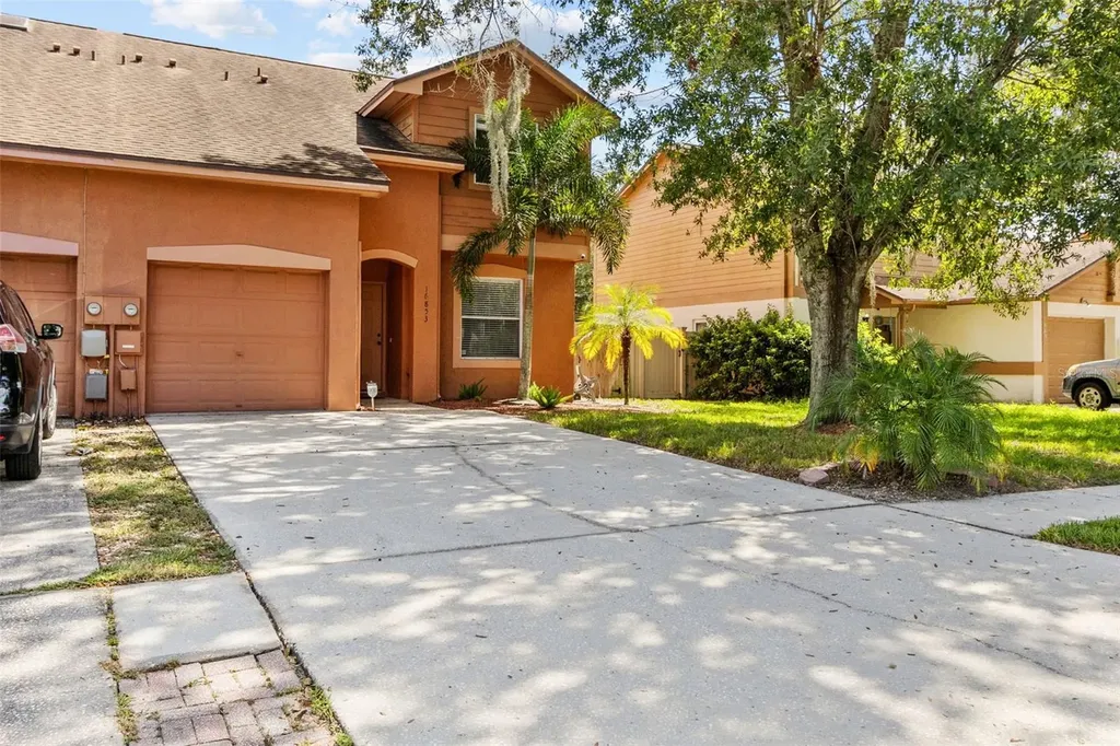 16853 Le Clare Shores Drive Tampa FL 33624