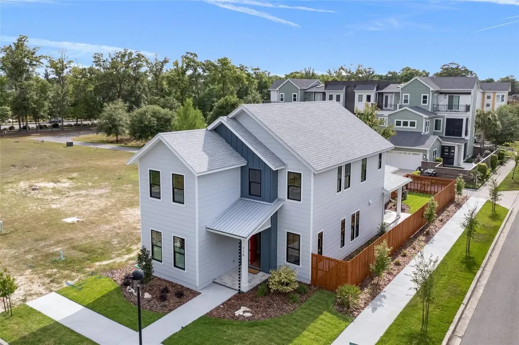 716 SW 131 Street Newberry FL 32669