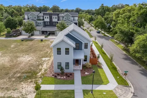 716 SW 131 Street Newberry FL 32669