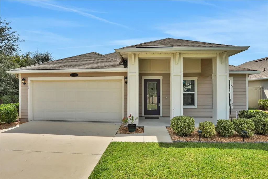 117 N Coopers Hawk Court Palm Coast FL 32164