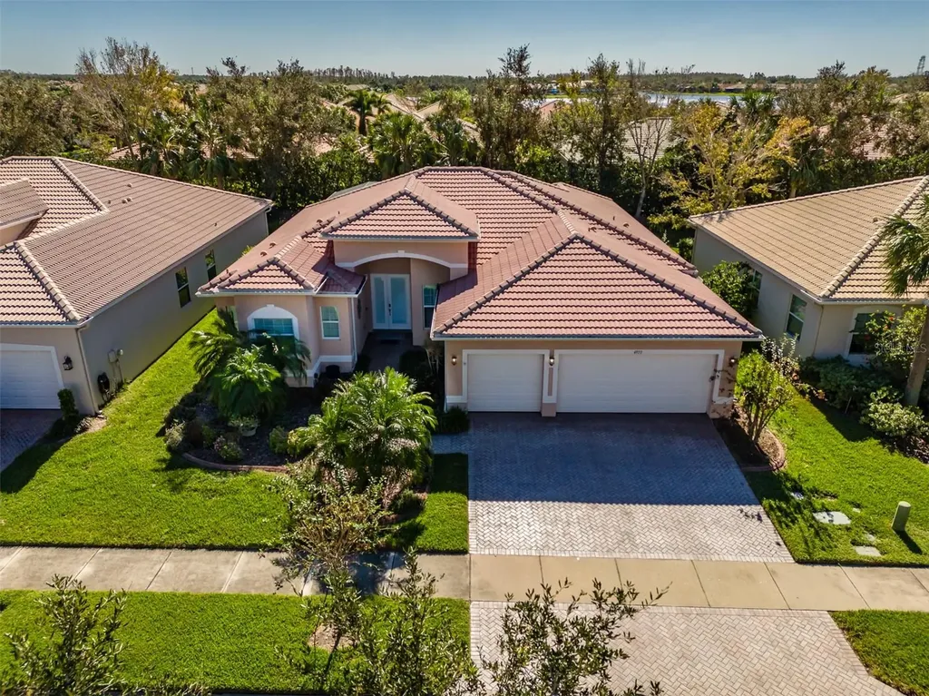 4977 Sapphire Sound Drive Wimauma FL 33598