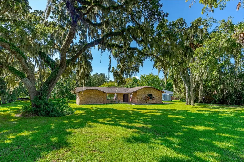 942 Canal View Boulevard Port Orange FL 32129