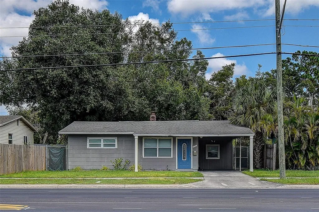 3751 38th Avenue N St Petersburg FL 33713