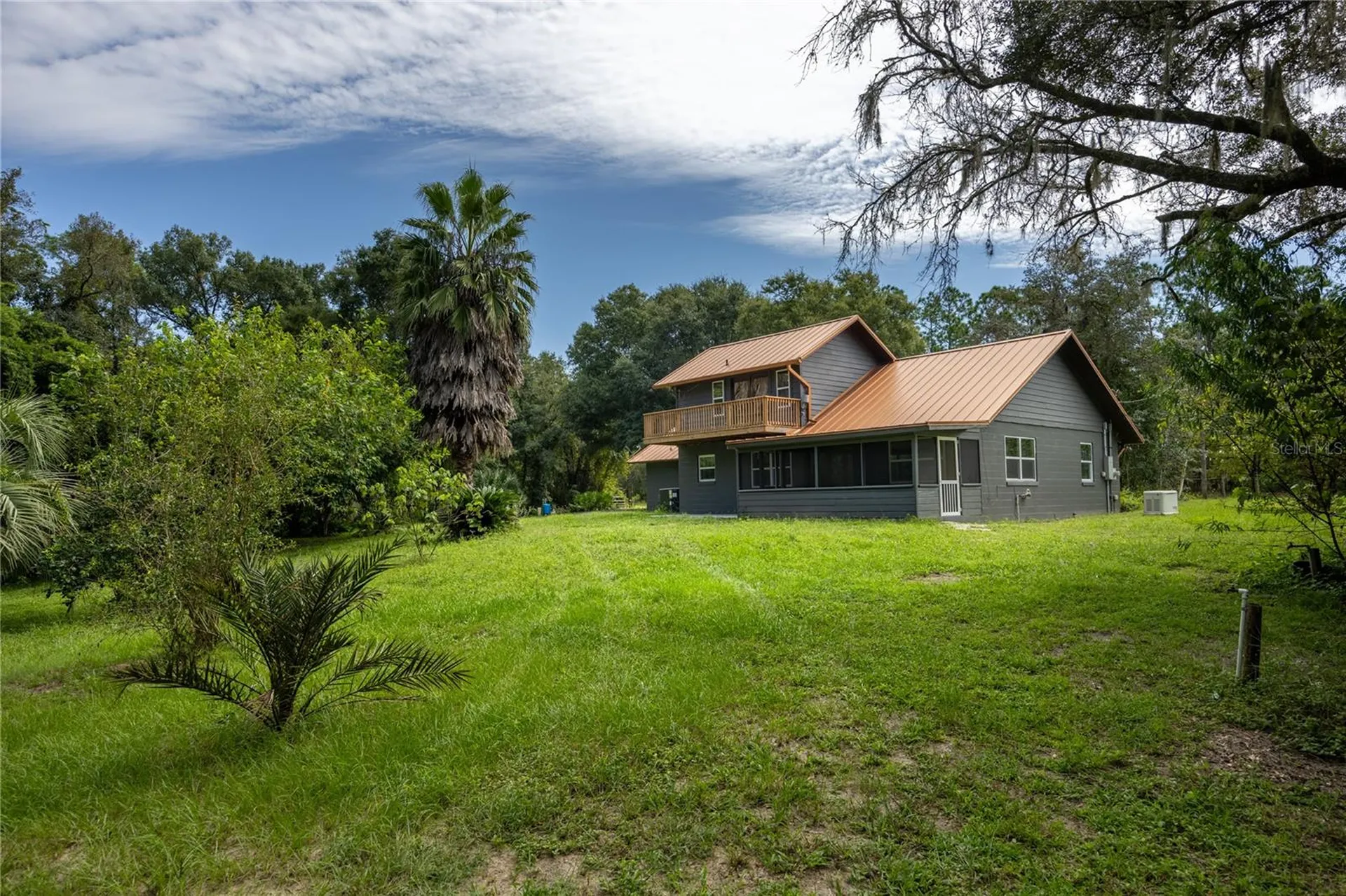 131 Riley Lake Drive Hawthorne FL 32640
