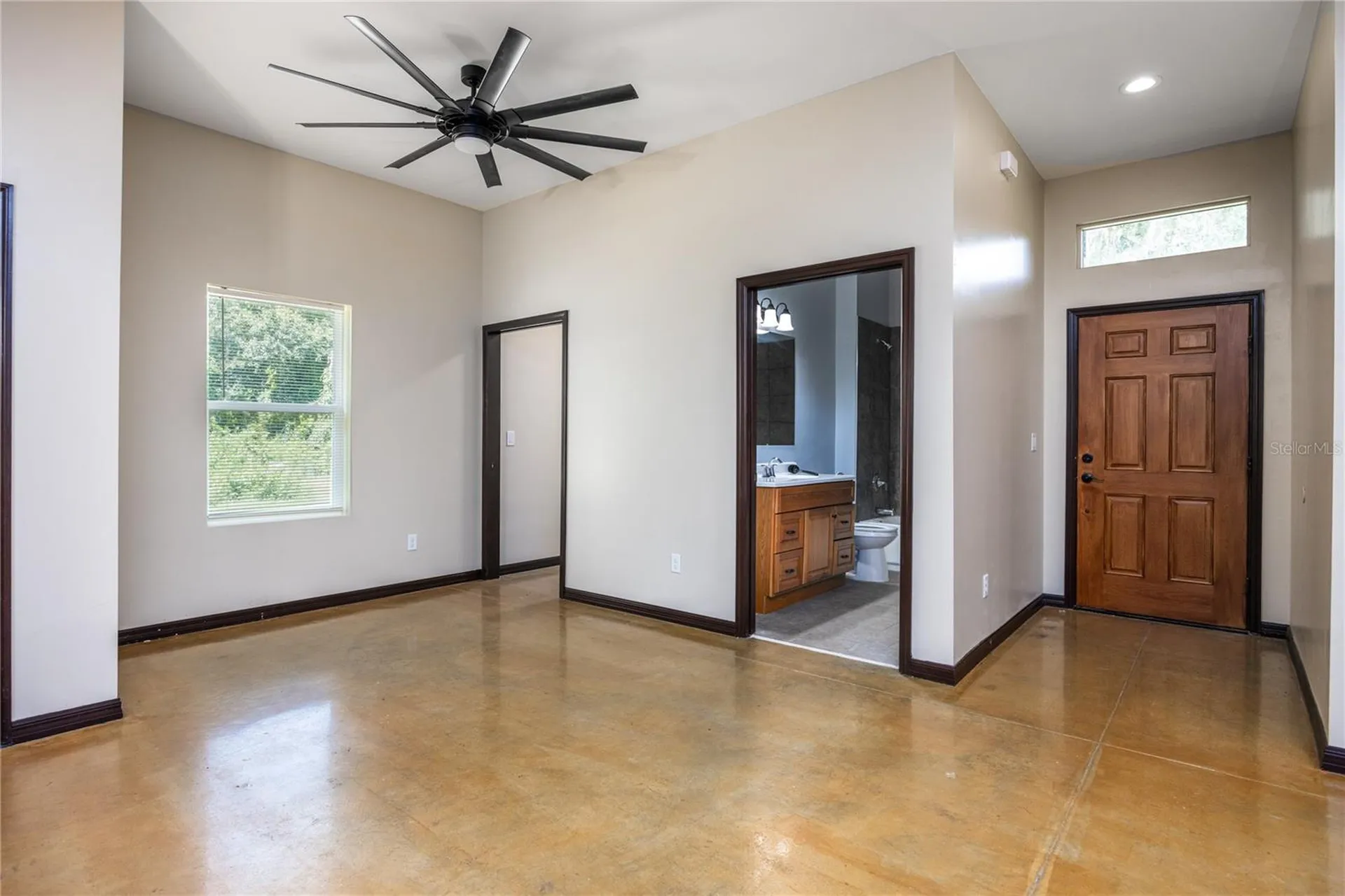 131 Riley Lake Drive Hawthorne FL 32640