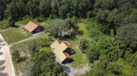 131 Riley Lake Drive Hawthorne FL 32640