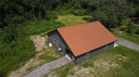 131 Riley Lake Drive Hawthorne FL 32640