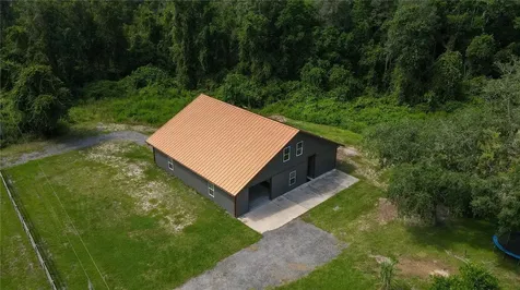 131 Riley Lake Drive Hawthorne FL 32640
