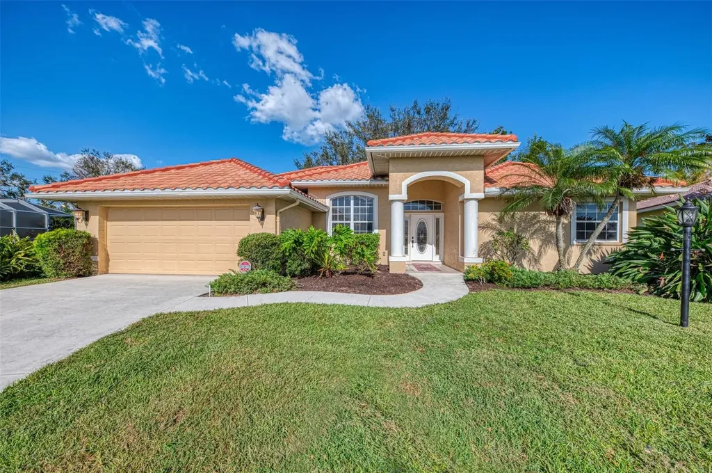 4417 Mcintosh Lake Avenue Sarasota FL 34233