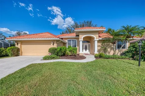 4417 Mcintosh Lake Avenue Sarasota FL 34233