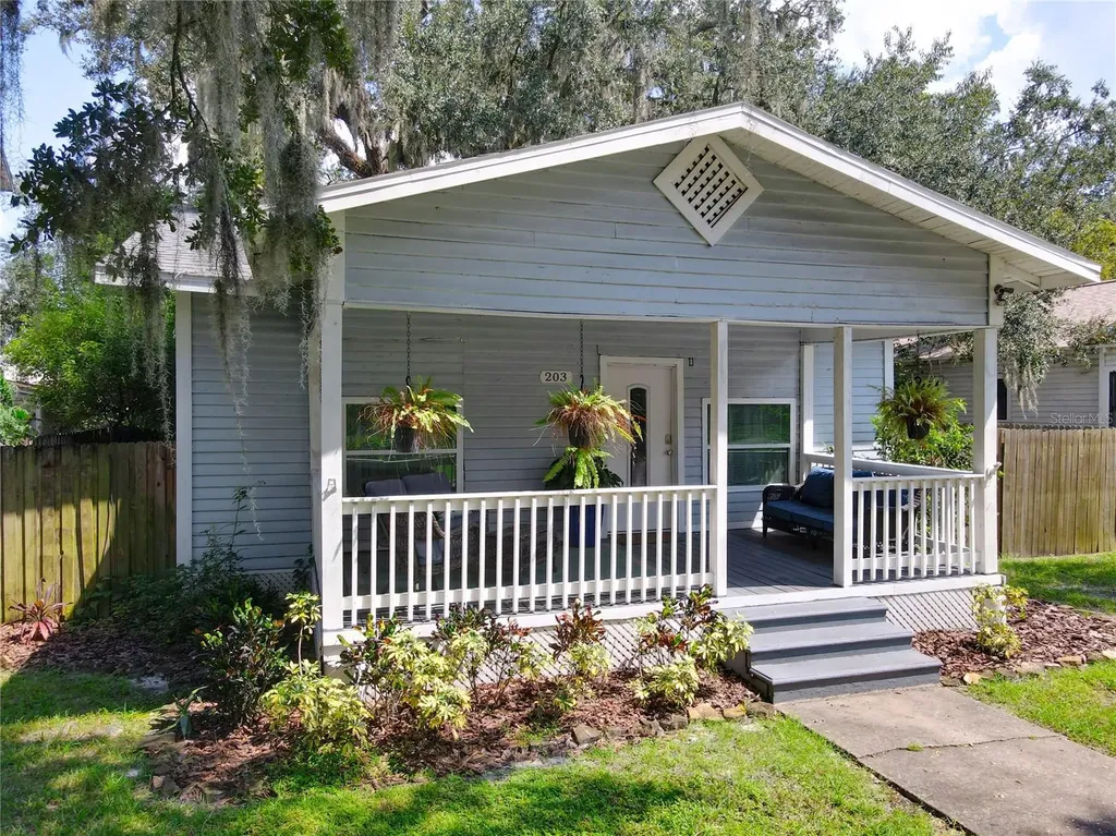 203 S Maple Avenue Sanford FL 32771