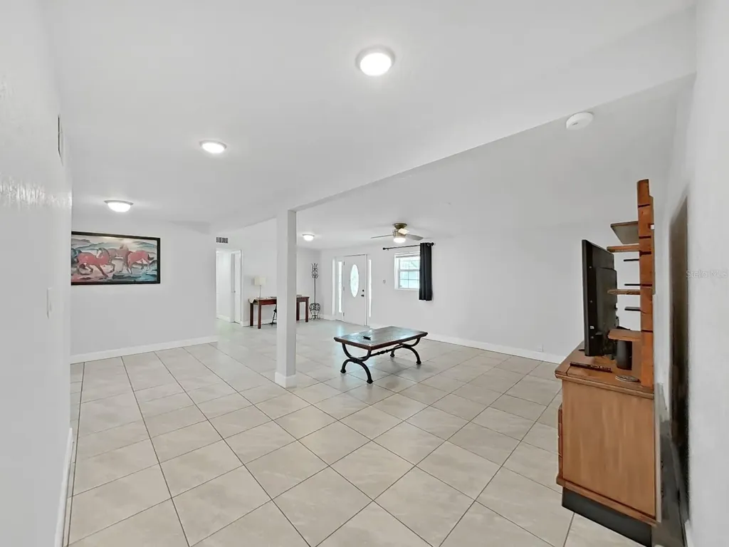 1155 7th Street N Safety Harbor FL 34695