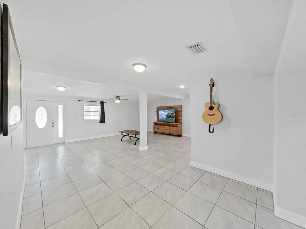 1155 7th Street N Safety Harbor FL 34695