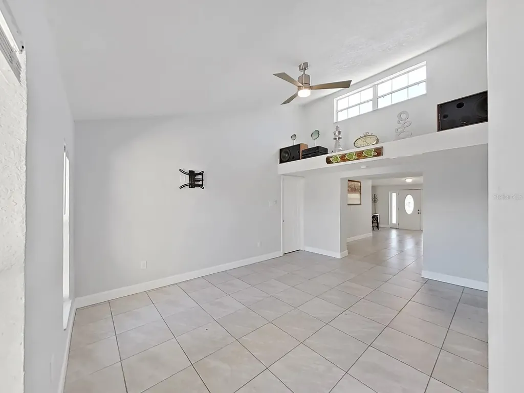 1155 7th Street N Safety Harbor FL 34695