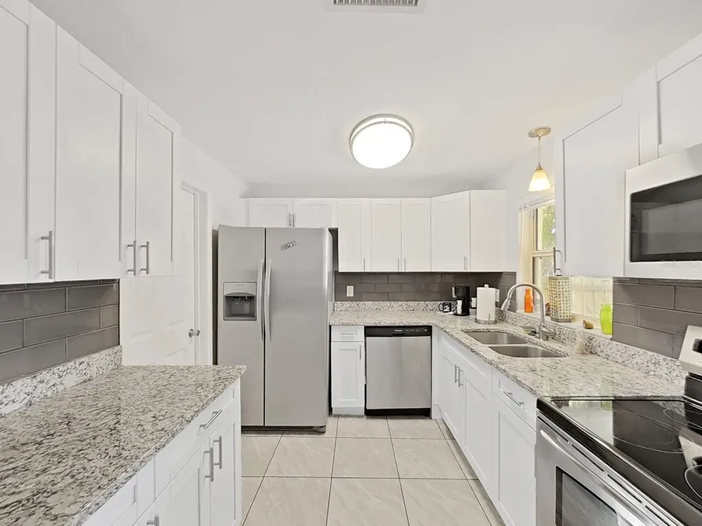 1155 7th Street N Safety Harbor FL 34695