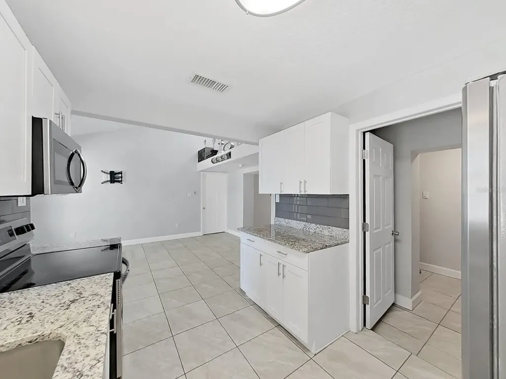 1155 7th Street N Safety Harbor FL 34695