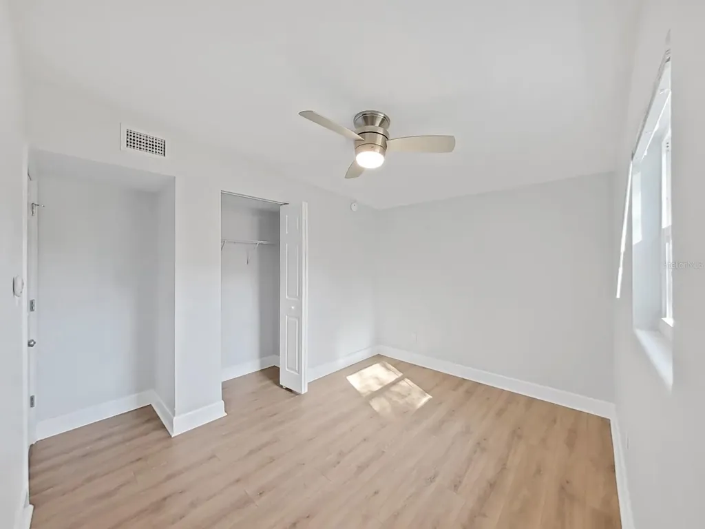 1155 7th Street N Safety Harbor FL 34695
