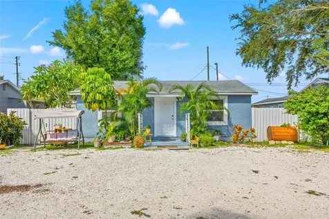 6810 33rd Street N St Petersburg FL 33702