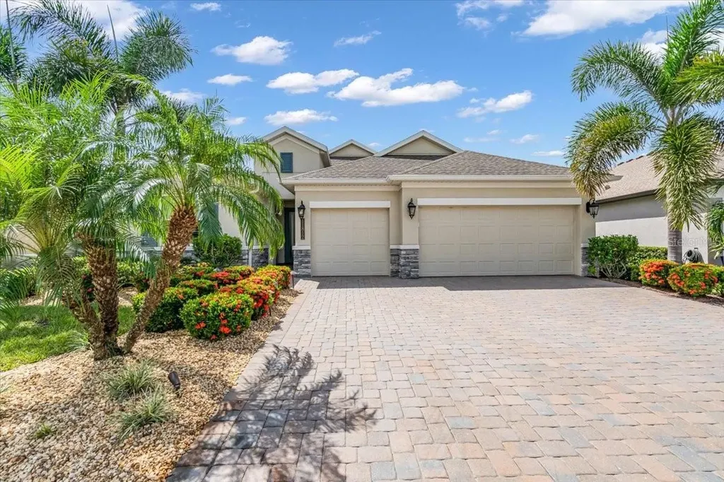 11812 Goldenrod Avenue Bradenton FL 34212
