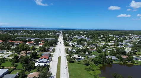 317 E Green Street Englewood FL 34223