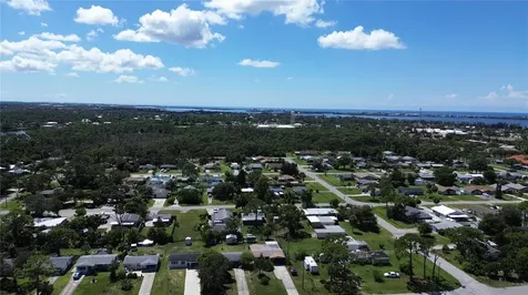317 E Green Street Englewood FL 34223