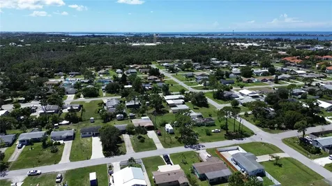 317 E Green Street Englewood FL 34223