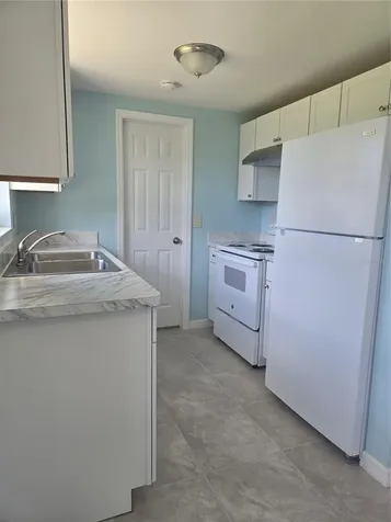 317 E Green Street Englewood FL 34223