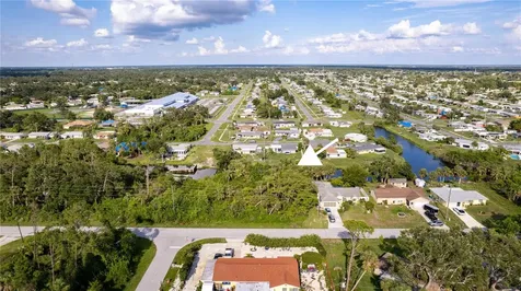 1556 Birchcrest Boulevard Port Charlotte FL 33952