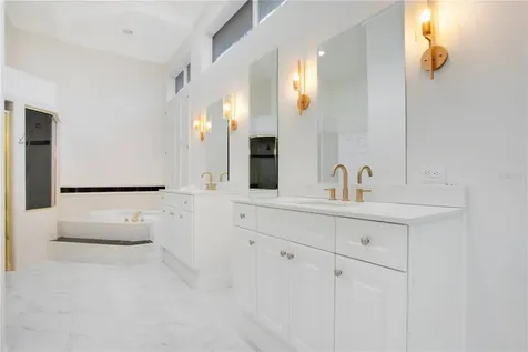 1935 Lago Vista Boulevard Palm Harbor FL 34685
