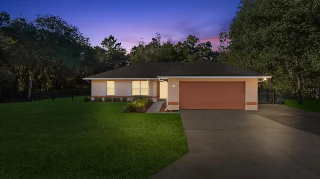 84 Fisher Way Trail Ocklawaha FL 32179
